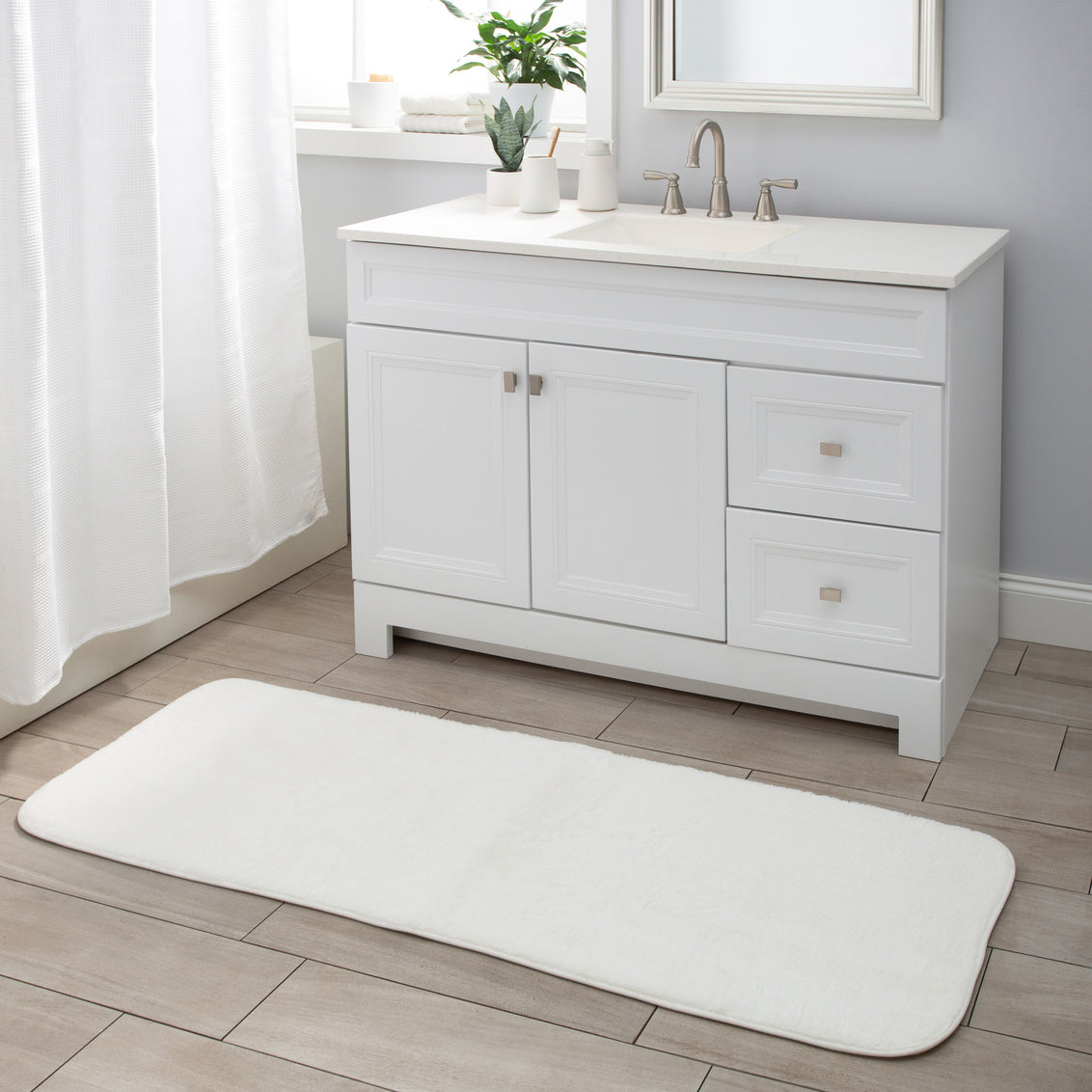 Lapin White Runner Bath Mat