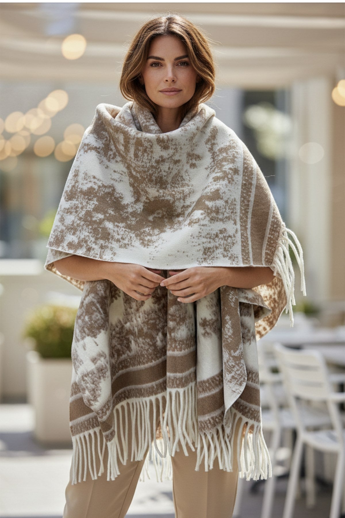Beige Toile Wrap