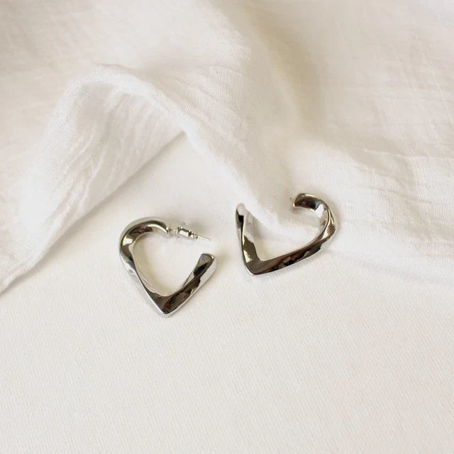 Silver-Toned Heart Earring