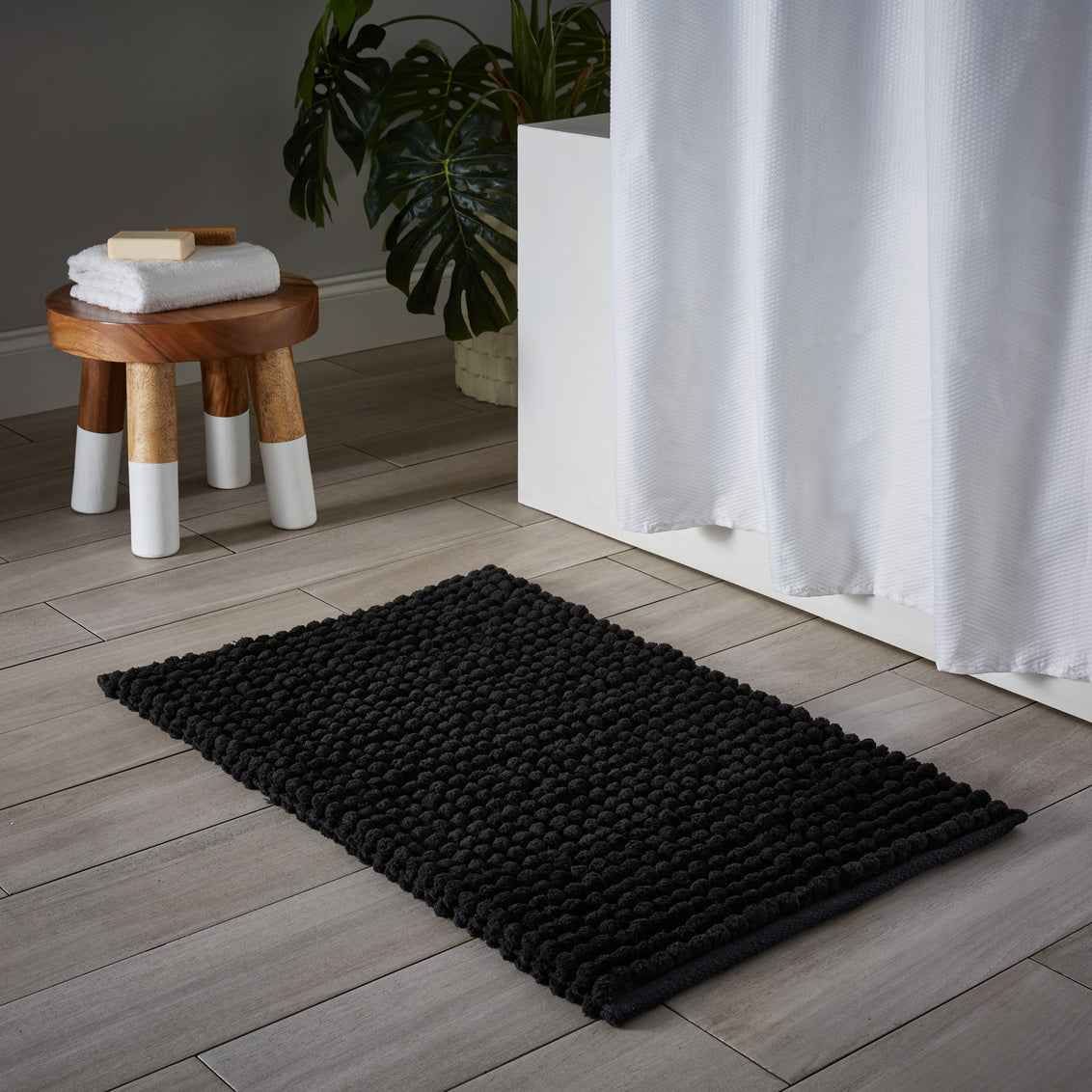 Puff Bathmat Black