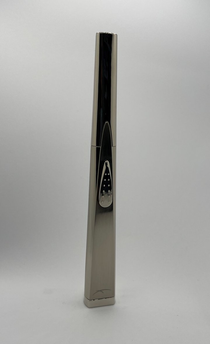 Sizzle Lighter- The Sleek Silver