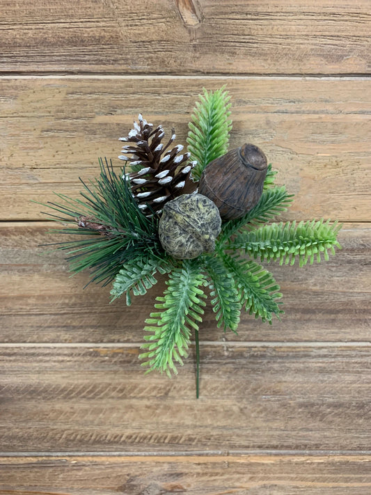 Walnut/Cone/Nut Mixed Pick