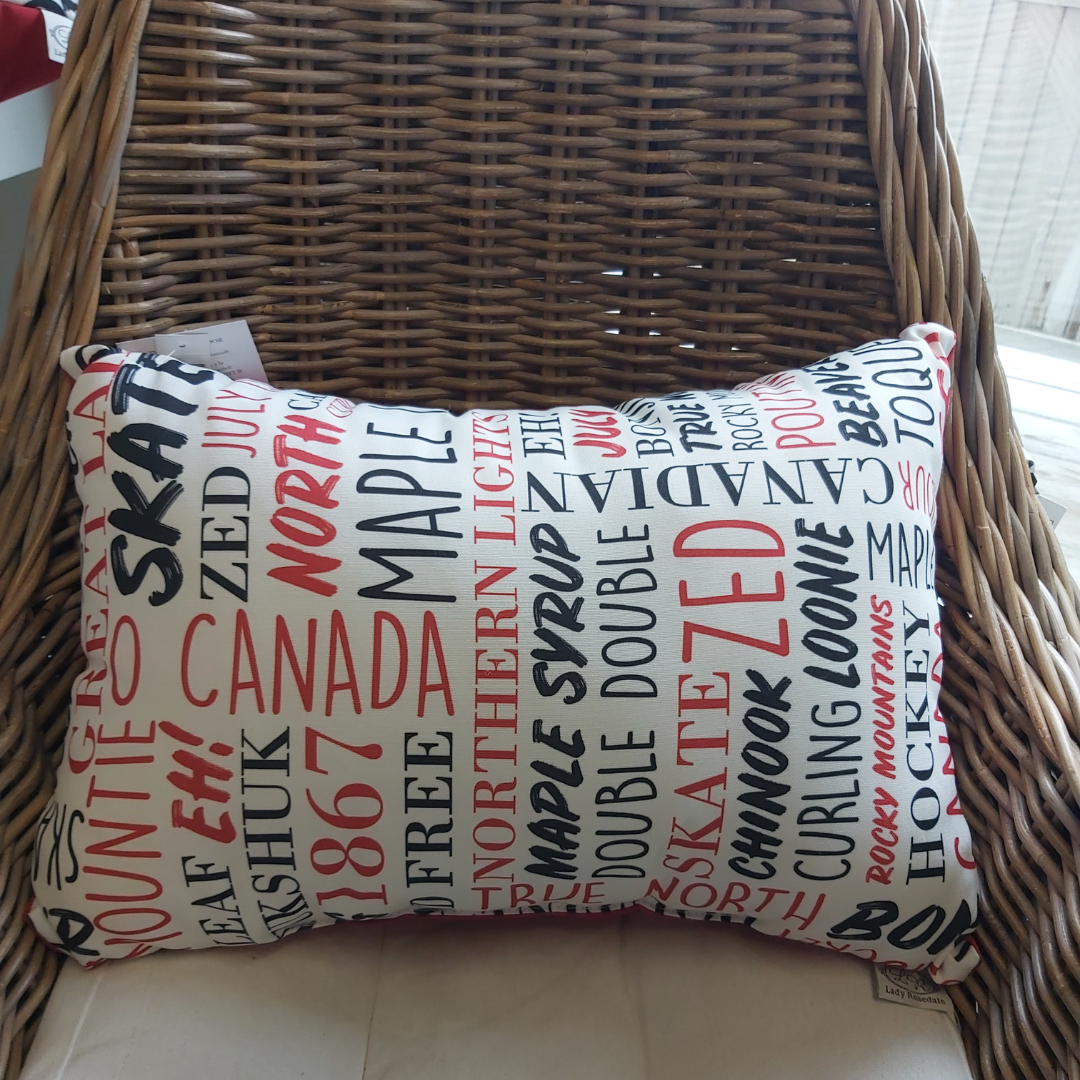 Indoor/Outdoor Cushion - Canada Iconic 14X20"