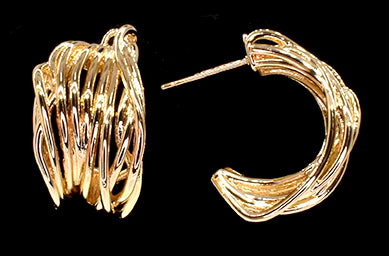 Criscross Wire Cuff Earring - Gold