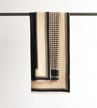 Houndstooth Print Scarf - Black and Cream