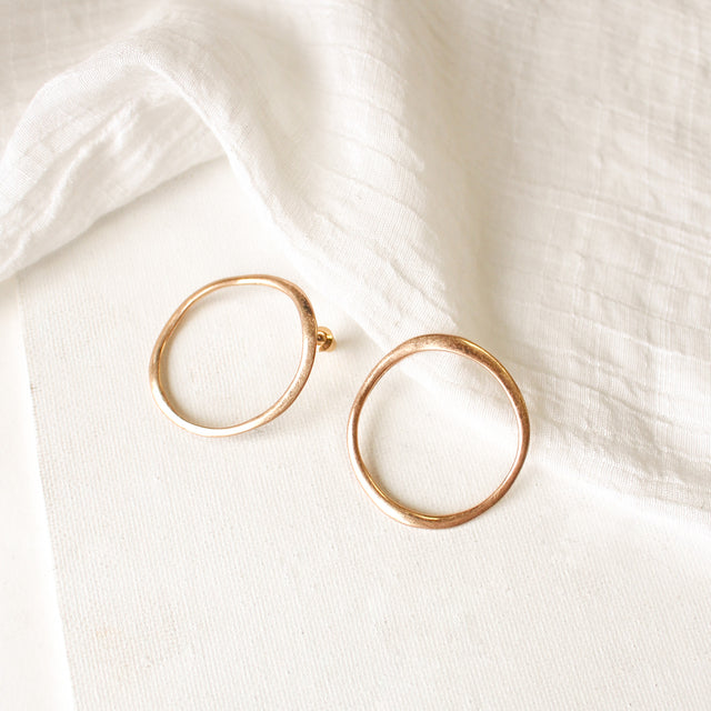 Gold-Toned Circle Earring
