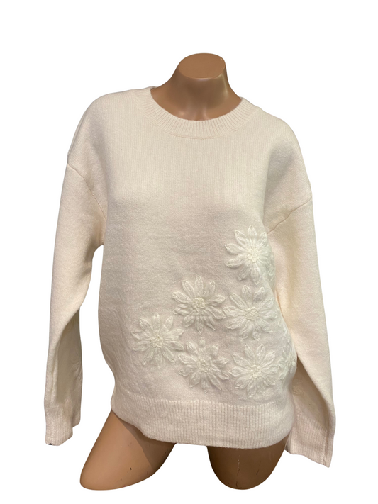 Masnova Winter White Flowered Sweater