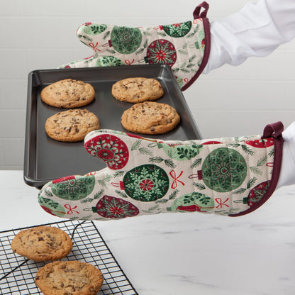Good Tidings Oven Mitt Pair
