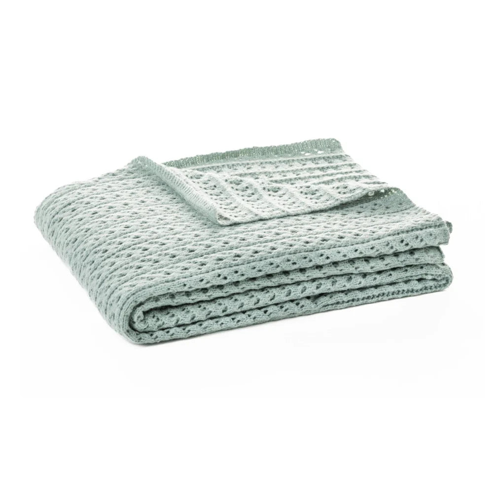 Naja Sage Throw