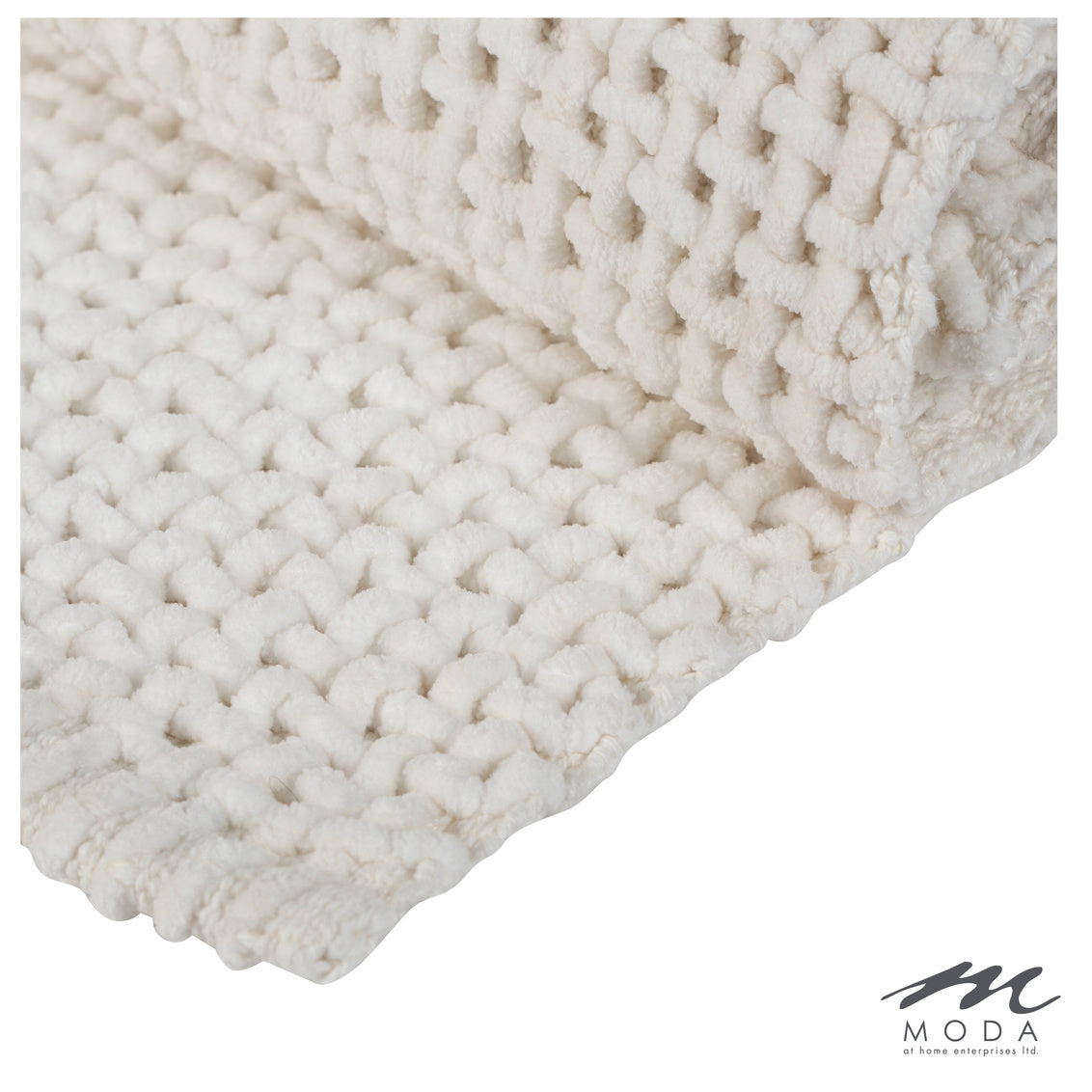 White Interlink Bath Mat