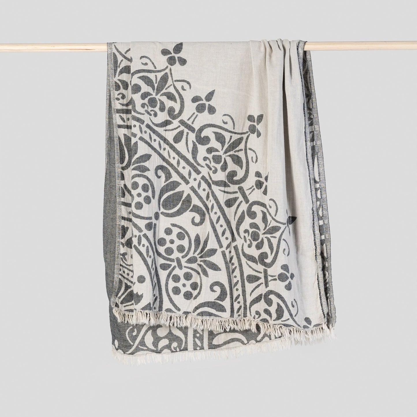 Turkish Towel Leonora Black 67" x 37.4"