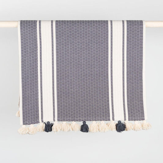 Charcoal and White bath mat with tassels 24'x36'