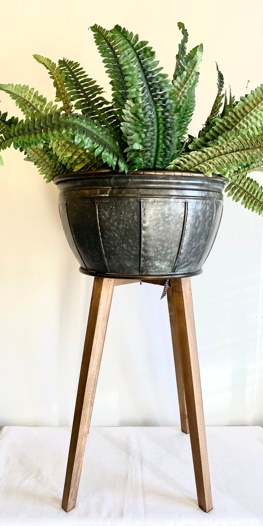 Metal and Wood Planter Large **Pick up Only**