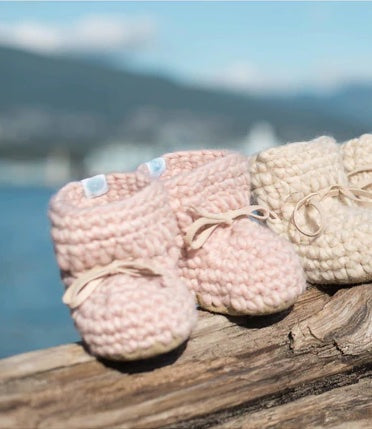 Kids Knit Sweater Moccs - Pink (3 sizes)