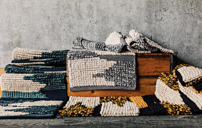 Align Shadow Table Runner 13" x 60"